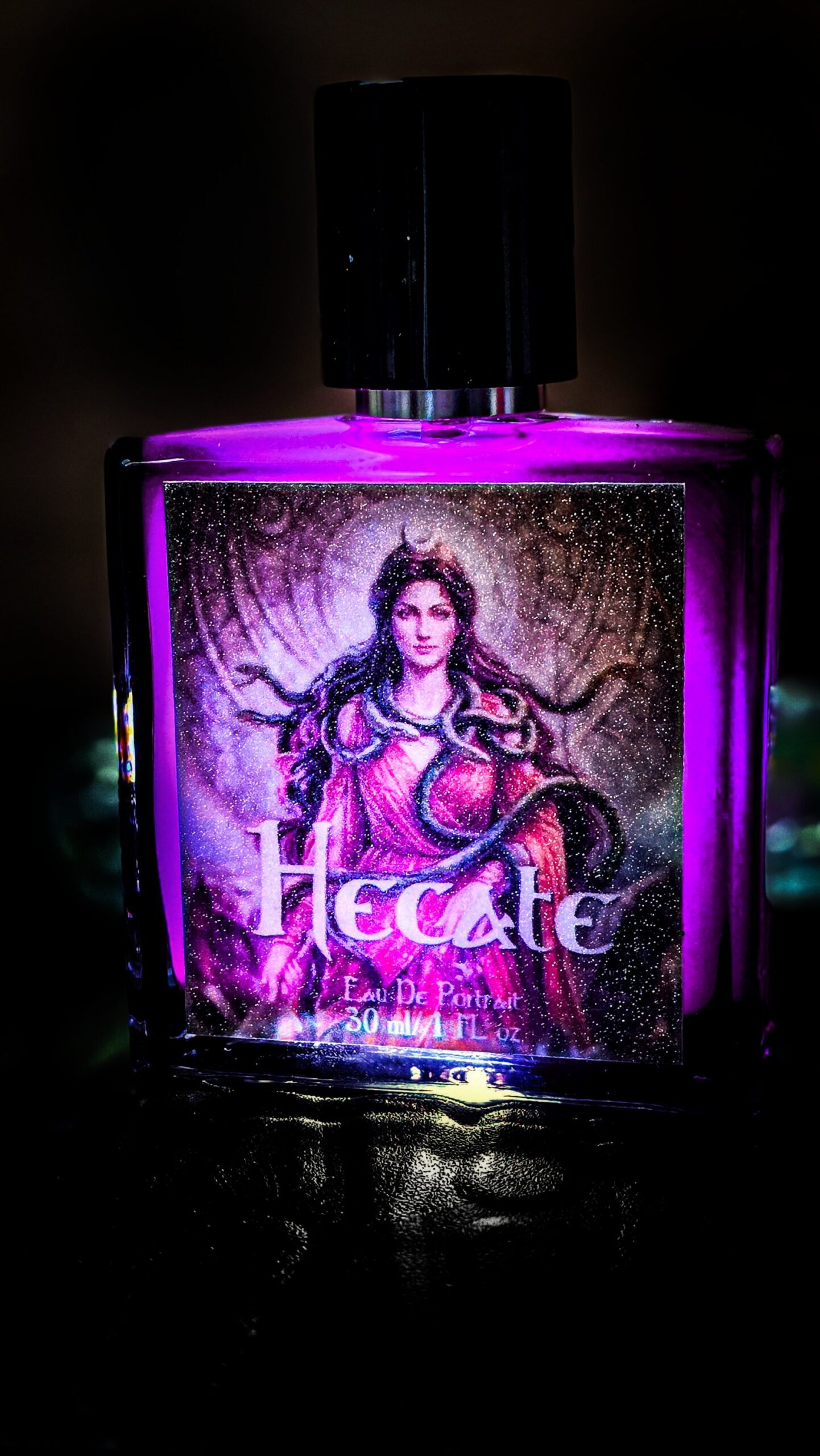 Perfumy Hecate luminesencyjne - obrazek 4